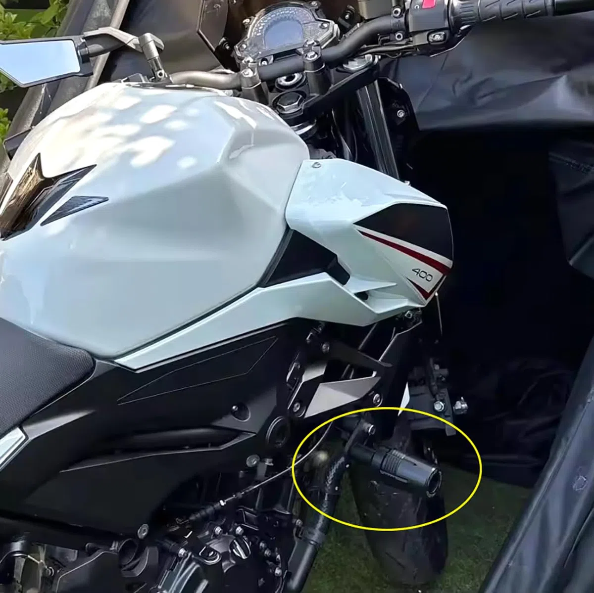 Motorrad Sturzschutz Crashpads für Ninja 500 SE Z500 Ninja400 Zubehör | Motorrad zubehör | Ninja 500 SE Z500 NINJA500 2025 2026 | Ninja 400 Ninja400 Z400 | Motorrad Sturzpads Sturzschutz Crashpads