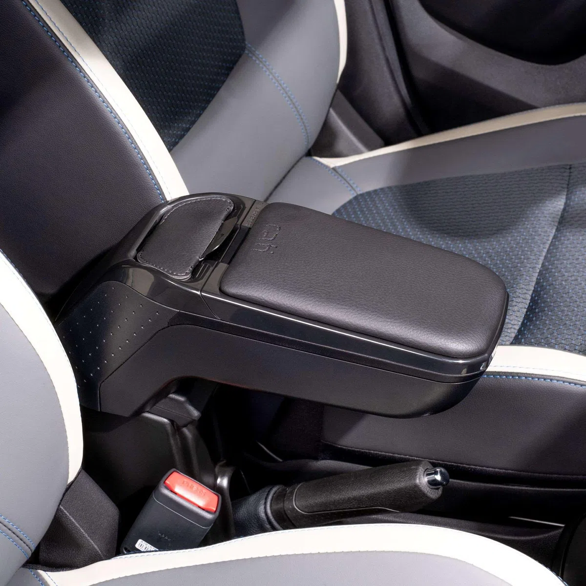 RATI ARMSTER 2 Armlehne kompatibel für TOYOTA AYGO X HYBRID 2026- [schwarz,vegan Leder] nachrüstbare Mittelarmlehne mit Staufach