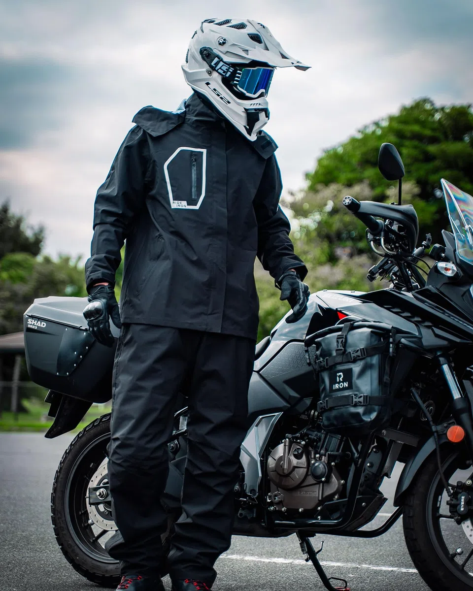 RIDEIRON Motorrad Regenkombi Herren 2-Teiler – Wasserdichte Motorrad Regenbekleidung 15000mm mit Reflektoren, Abnehmbarer Kapuze