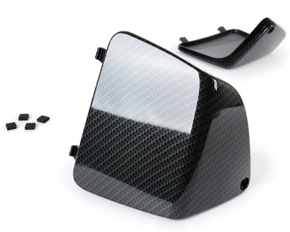 MOTO NOSTRA Wartungsklappen Set Beinschild carbon style kompatibel für Vespa GT, GTL, GTV, GTS, HPE, Super Tech, Sport, 125-300