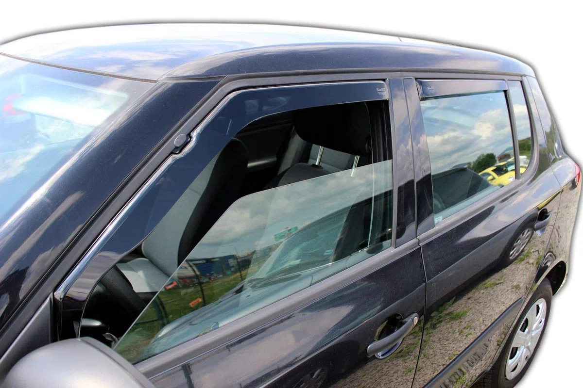 J&J AUTOMOTIVE Windabweiser passend für Skoda Fabia 2 5-Türer Schrägheck 2007-2014 4tlg, Heko Regenabweiser Vorne Hinten Getönt Dunkel Passform
