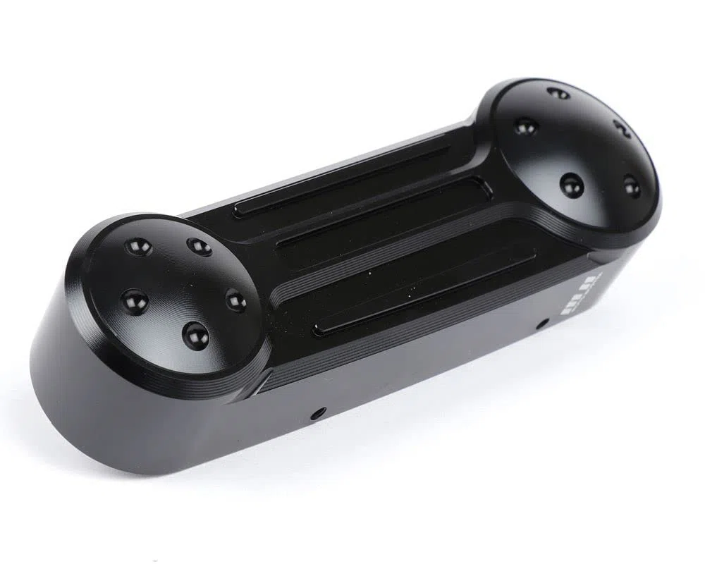 MOTO NOSTRA Schwingenabdeckung gerade CNC schwarz glänzend kompatibel für Vespa GT 125, GT 200, GT 60, GT L, GTS i.e., M31, M45