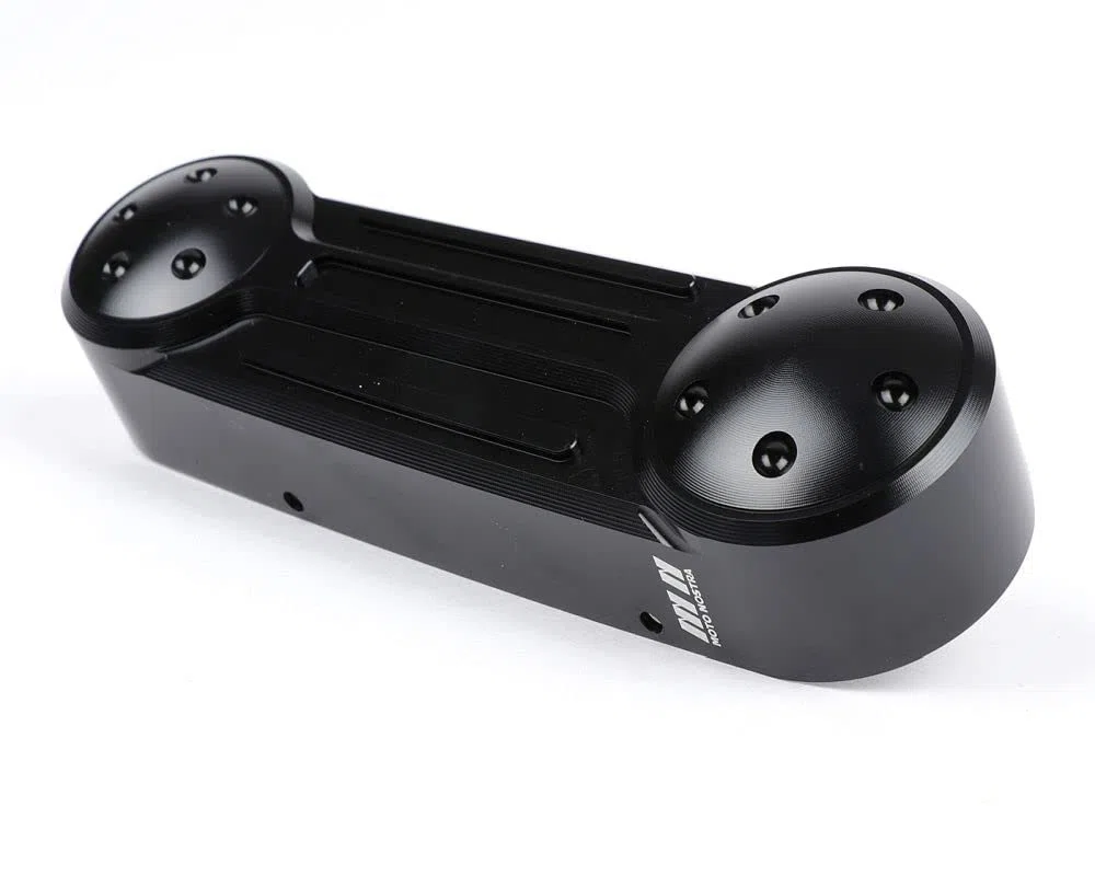 MOTO NOSTRA Schwingenabdeckung gerade CNC schwarz glänzend kompatibel für Vespa GT 125, GT 200, GT 60, GT L, GTS i.e., M31, M45