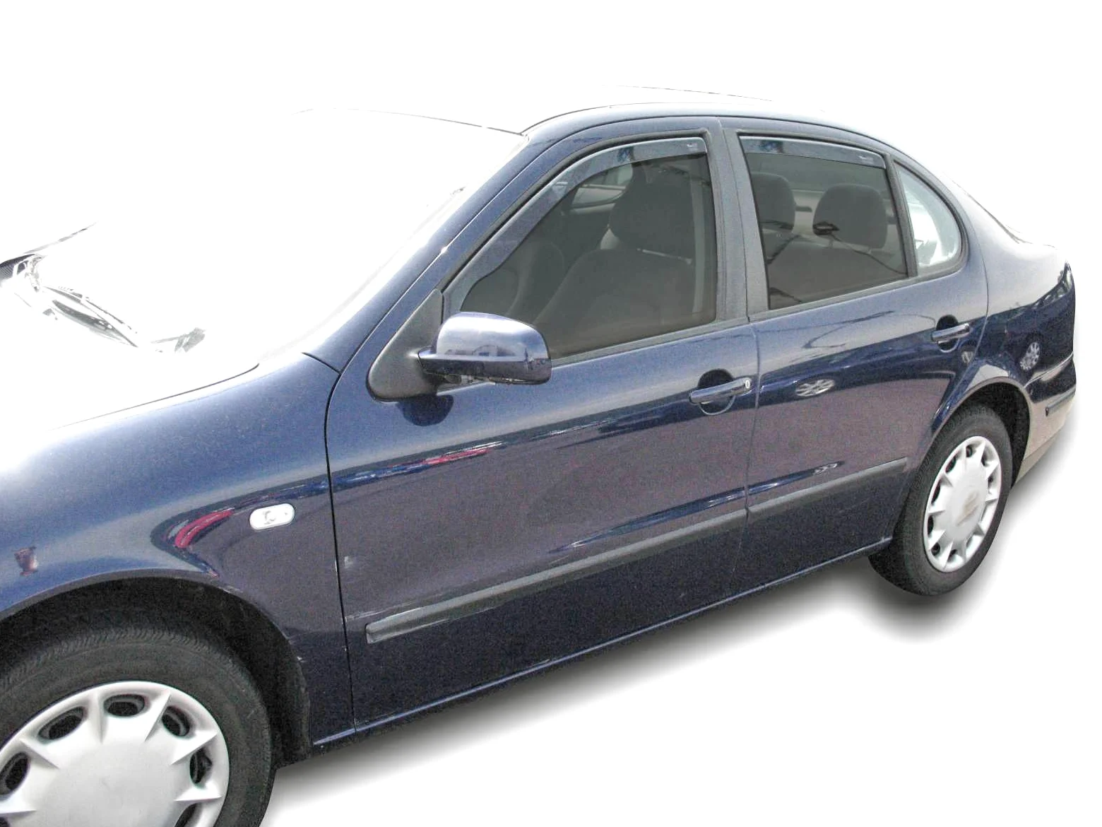 J&J AUTOMOTIVE Windabweiser passend für Seat Leon 1 4/5-Türer 1999-2005 4tlg, Heko Regenabweiser Vorne Hinten Getönt Dunkel Passform